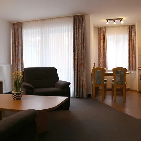 K&R Appartements Ostseebad Binz Exterior foto